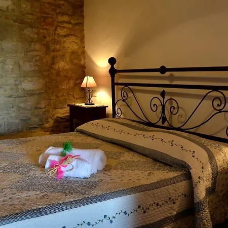 Borgo Dei Cavalieri 农家乐 哥尔顿