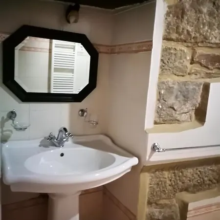 Borgo Dei Cavalieri * 哥尔顿